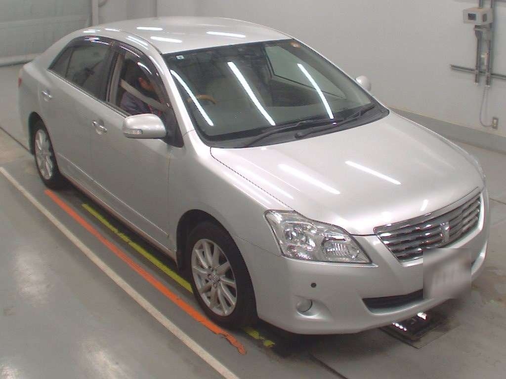 TOYOTA PREMIO