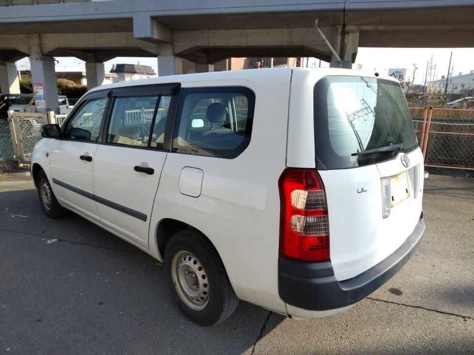 TOYOTA PROBOX