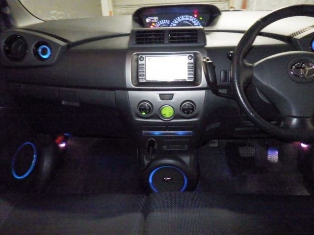 TOYOTA BB