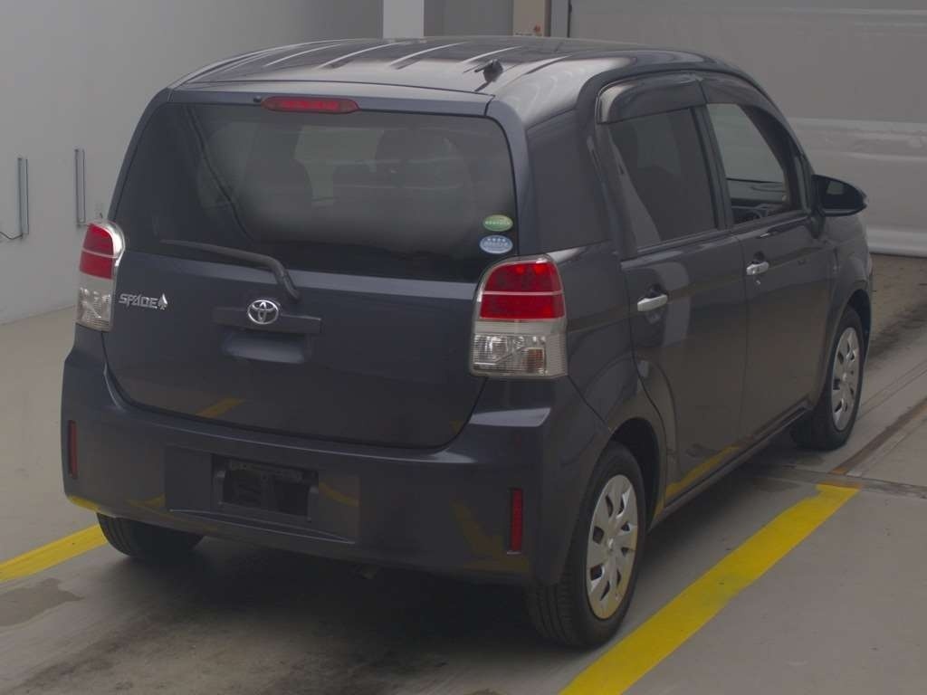 TOYOTA SPADE