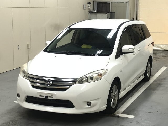 NISSAN LAFESTA