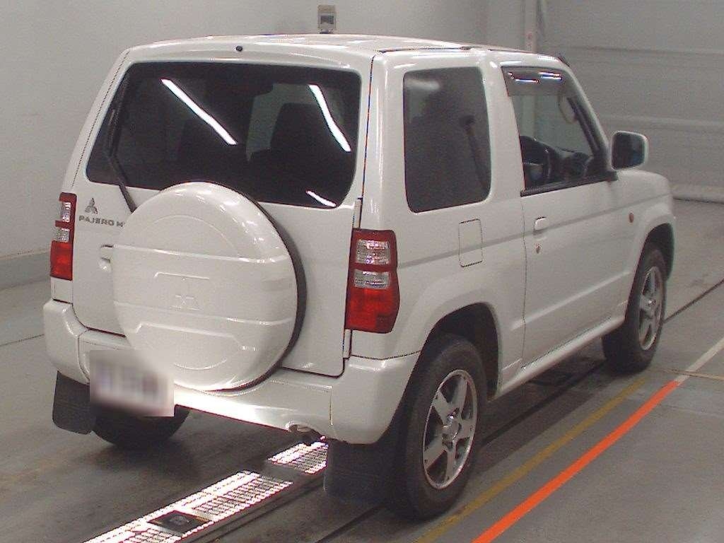 MITSUBISHI PAJERO MINI