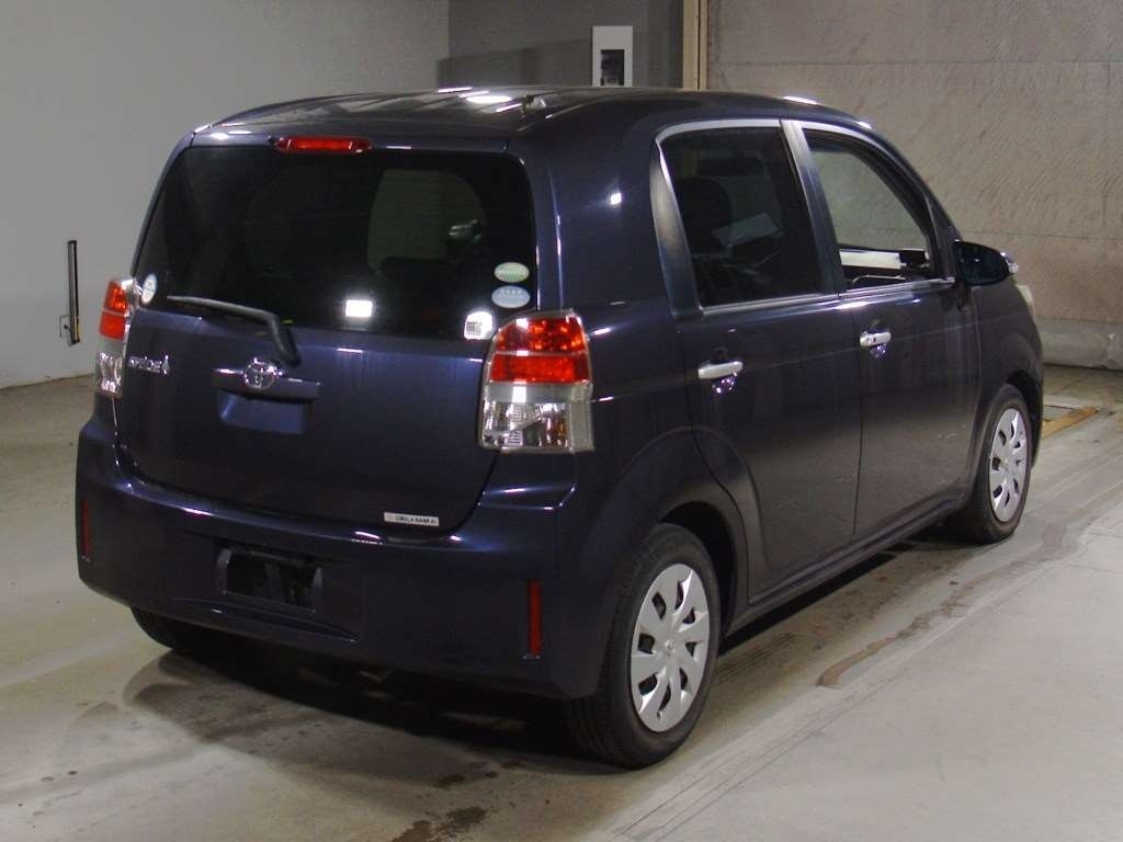 TOYOTA SPADE