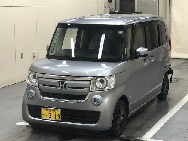 HONDA N-BOX