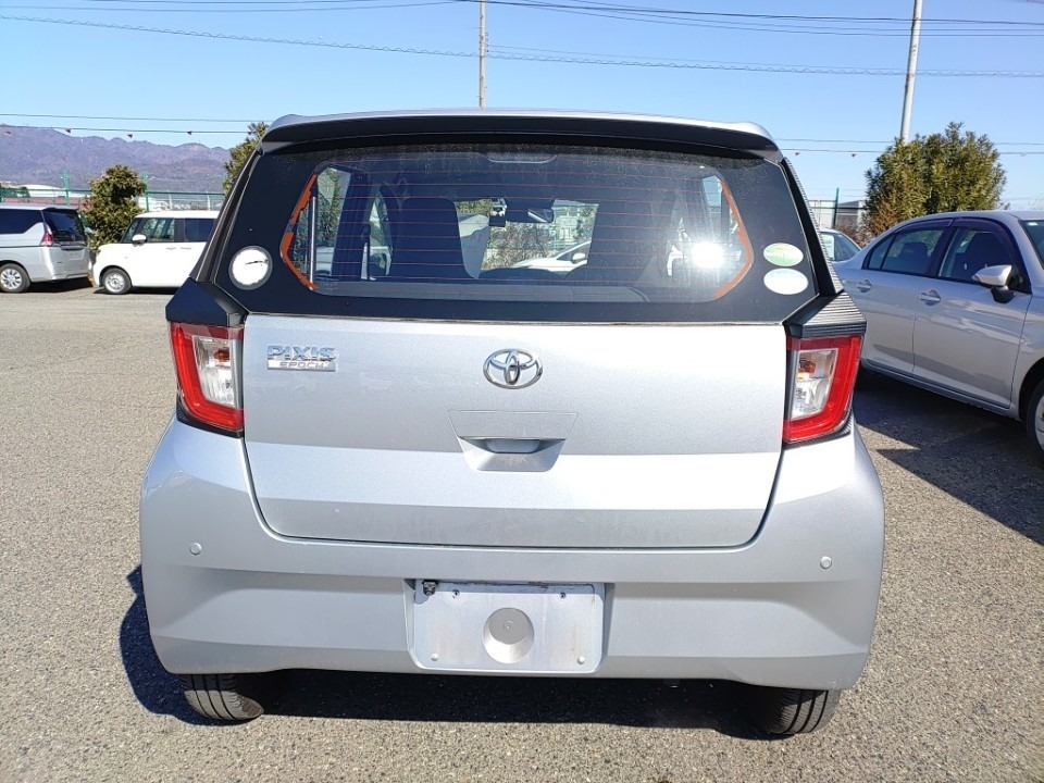 TOYOTA PIXIS EPOCH