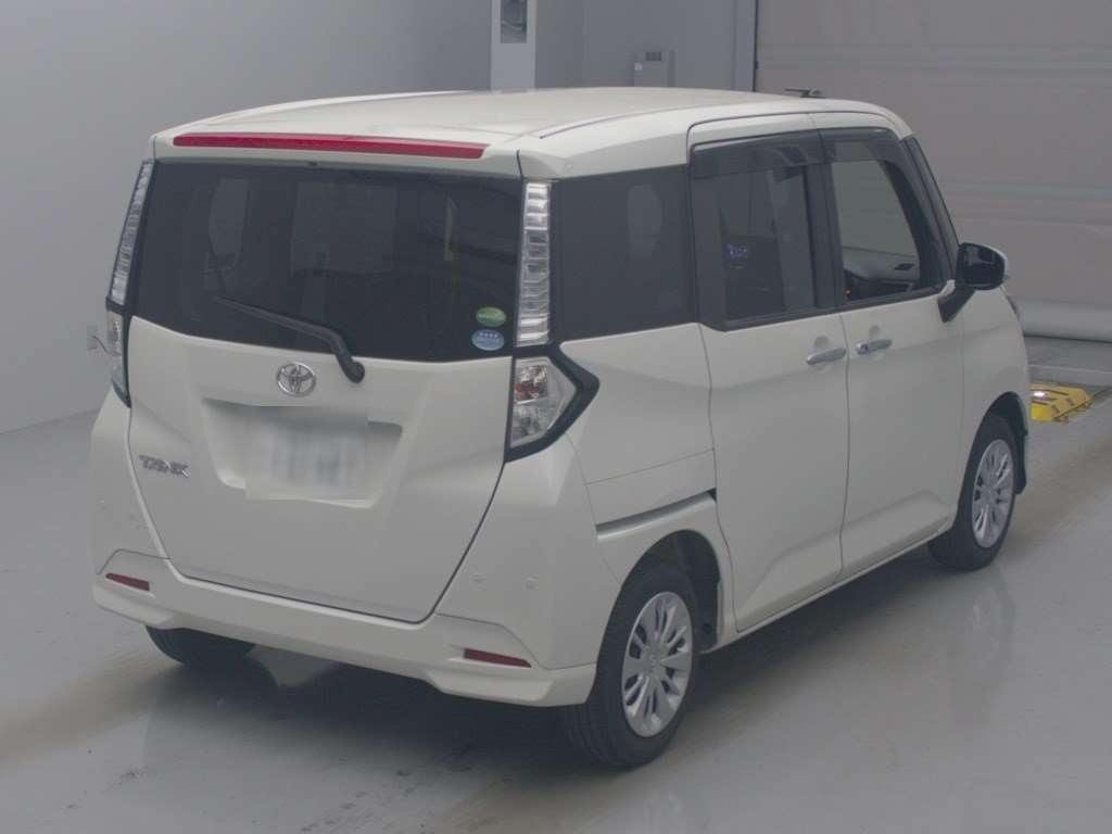 TOYOTA TANK