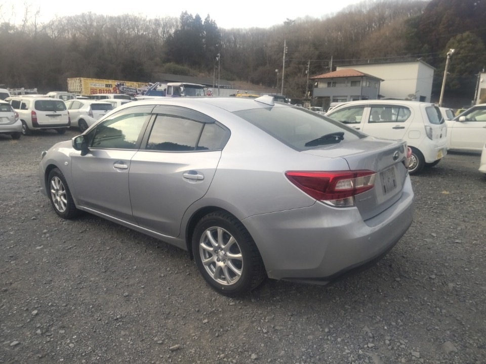 SUBARU IMPREZA