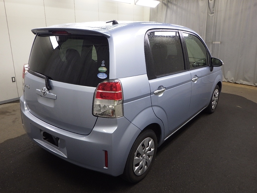 TOYOTA SPADE