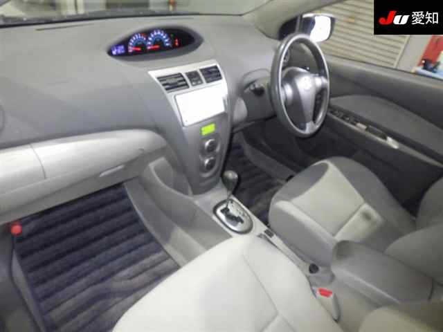 TOYOTA BELTA