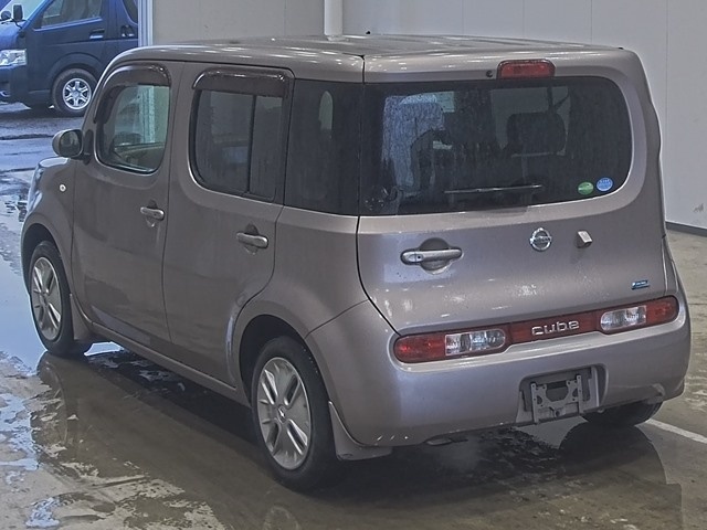 NISSAN CUBE