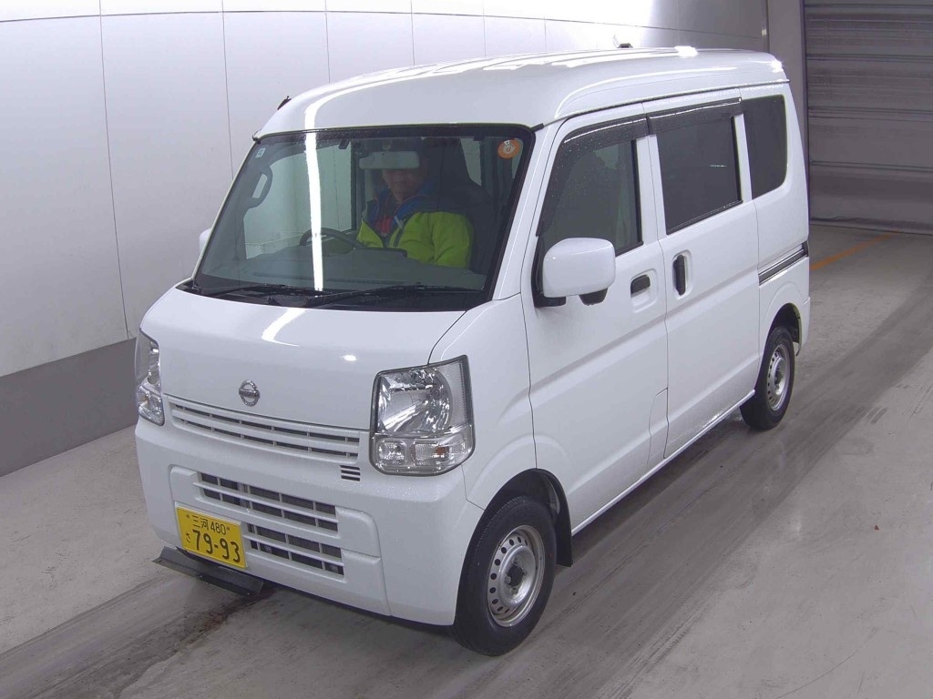 NISSAN NV100 CLIPPER