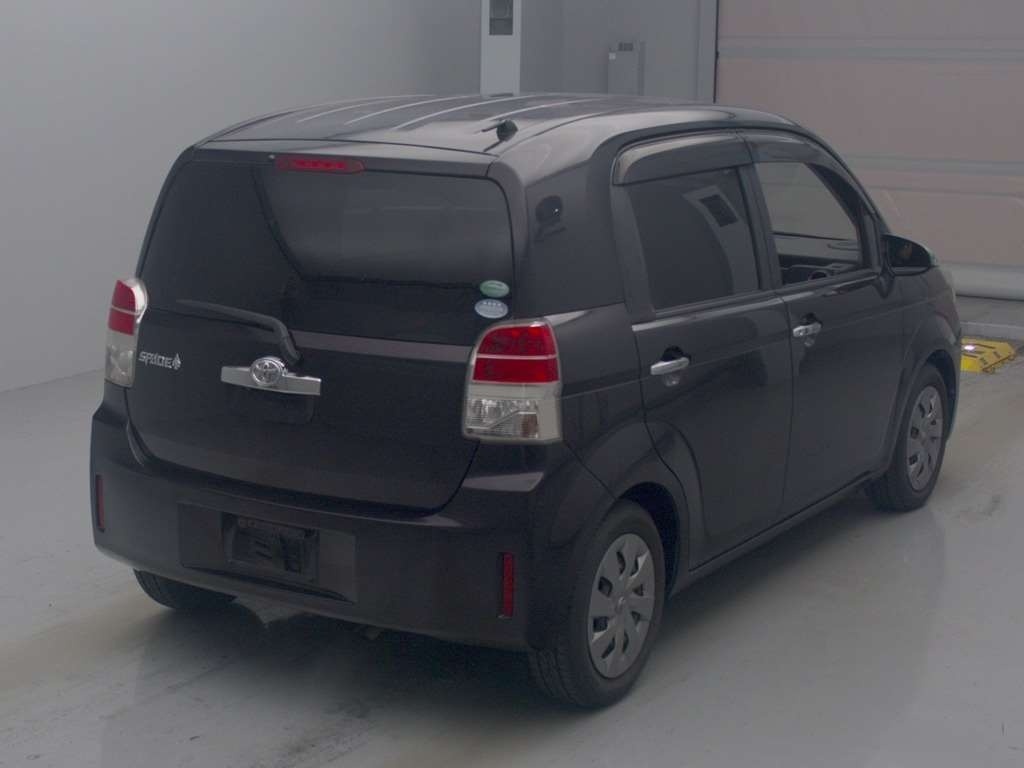 TOYOTA SPADE