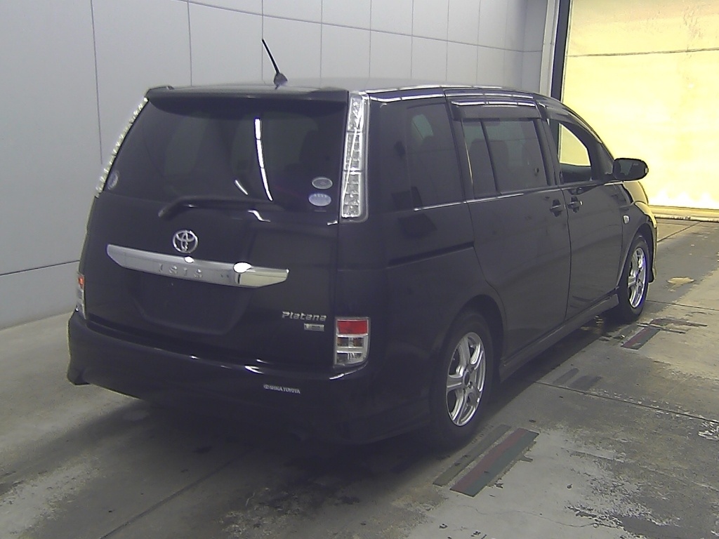 TOYOTA ISIS