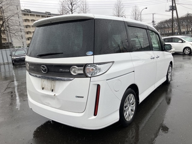 MAZDA BIANTE