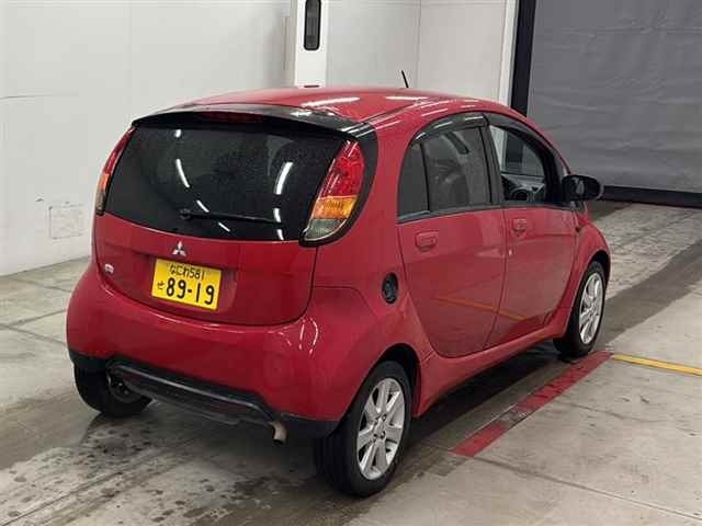 MITSUBISHI I