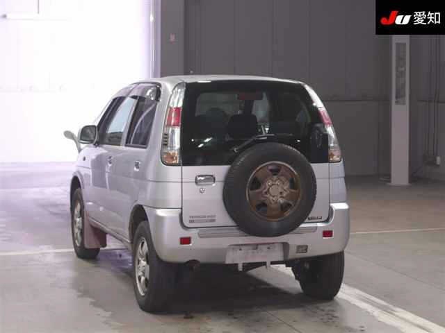 DAIHATSU TERIOS KID