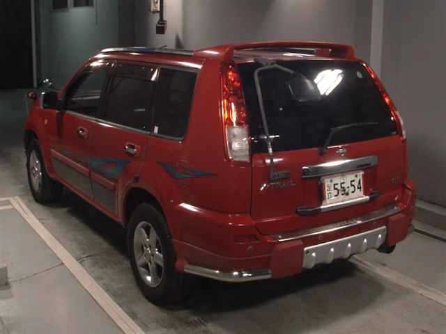 NISSAN X-TRAIL