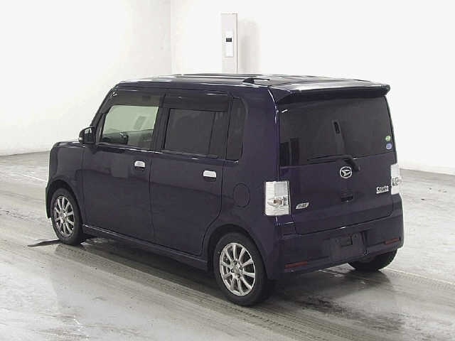 DAIHATSU MOVE CONTE
