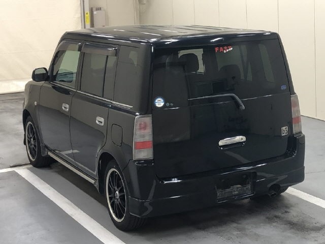 TOYOTA BB