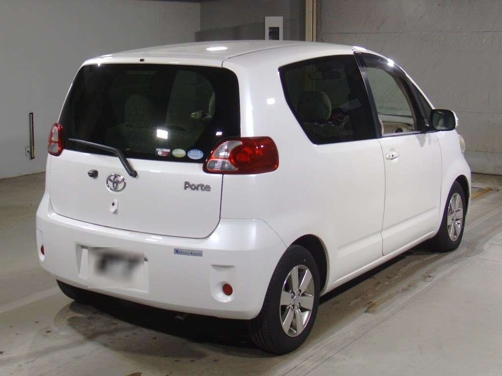 TOYOTA PORTE