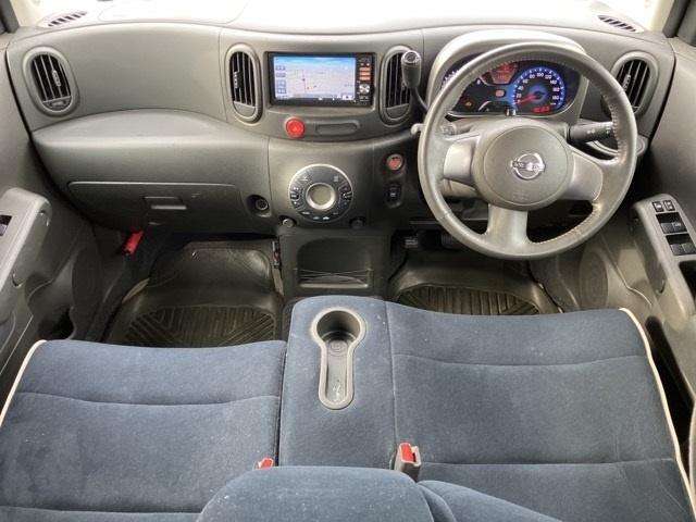 NISSAN CUBE