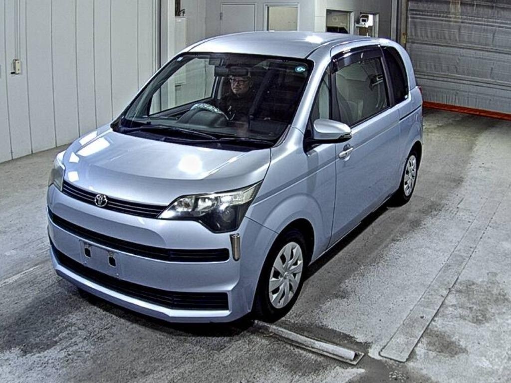 TOYOTA SPADE