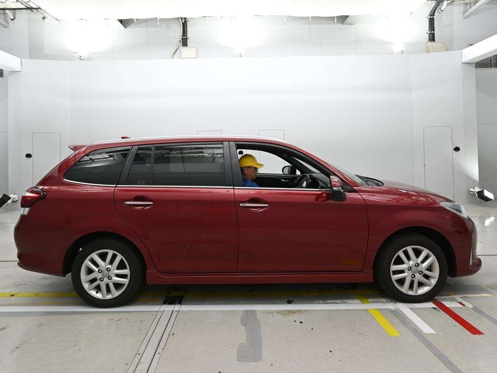 TOYOTA COROLLA FIELDER