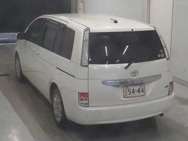 TOYOTA ISIS
