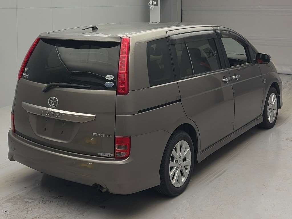TOYOTA ISIS