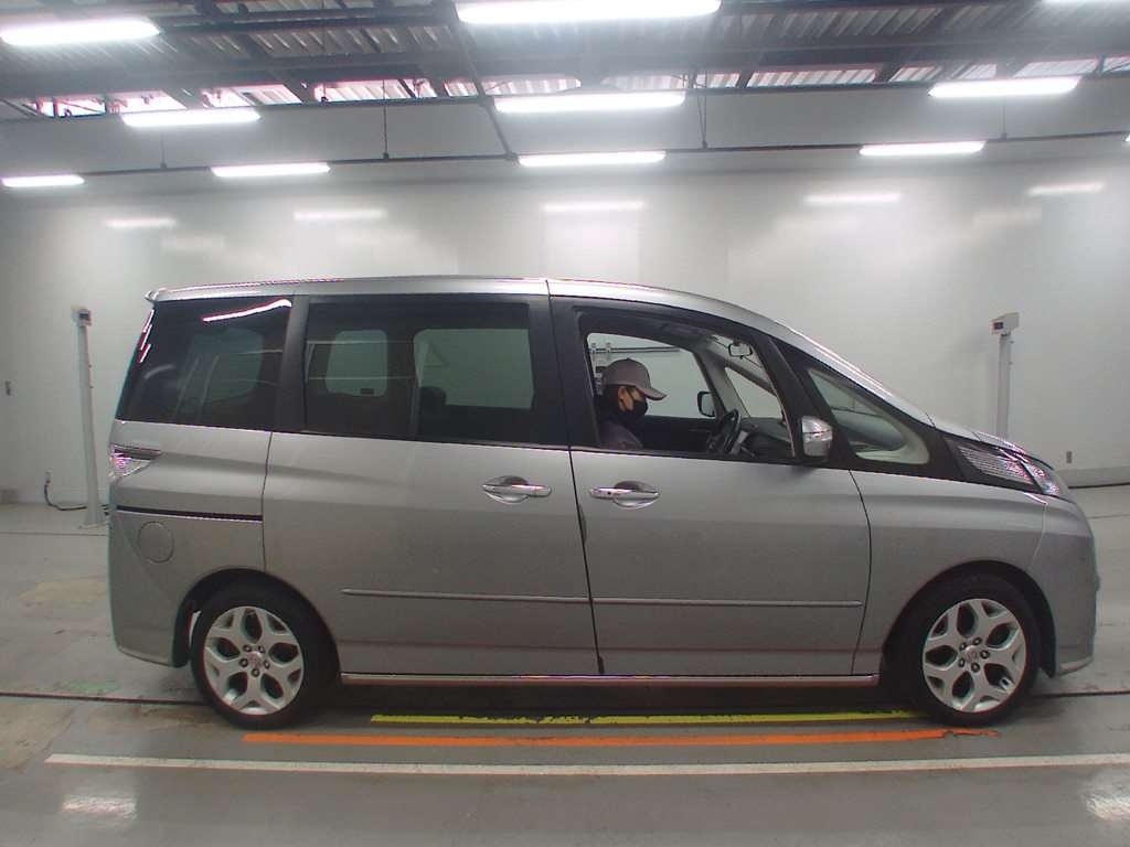 MAZDA BIANTE