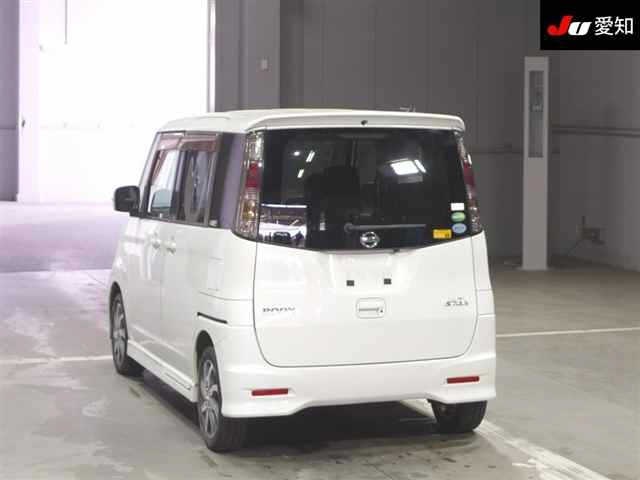 NISSAN ROOX