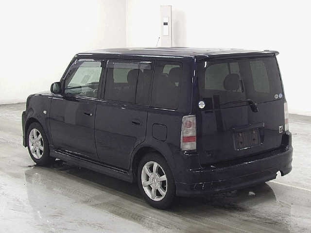 TOYOTA BB