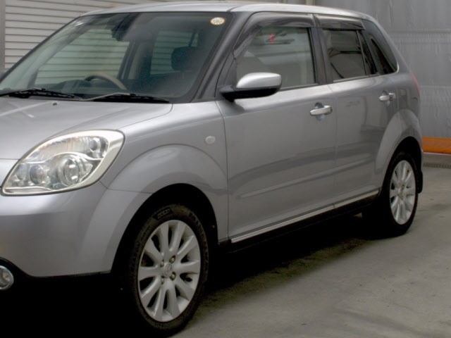 MAZDA VERISA