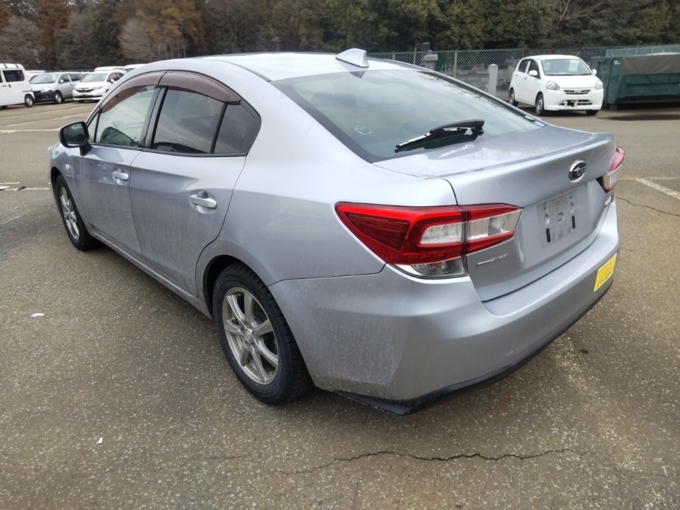 SUBARU IMPREZA
