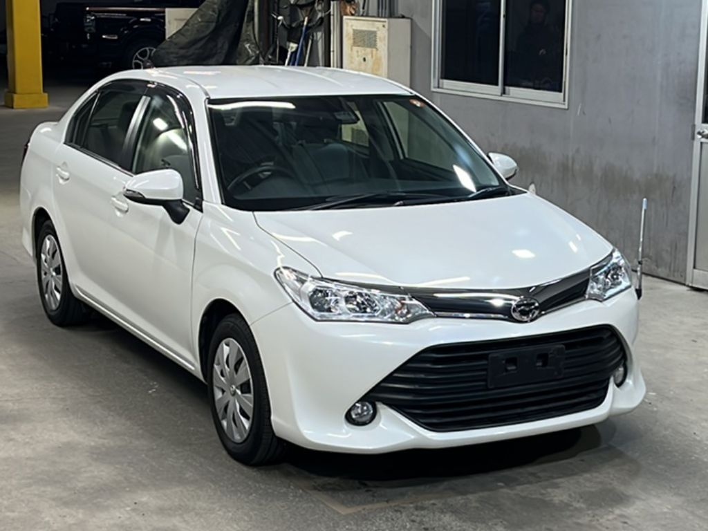 TOYOTA COROLLA AXIO