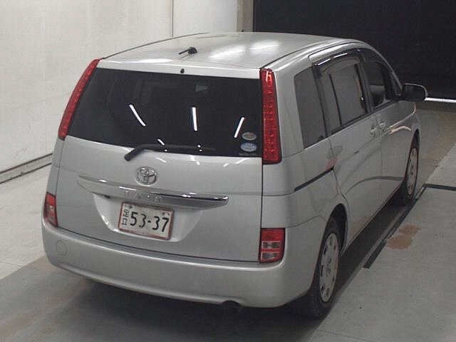 TOYOTA ISIS