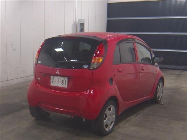 MITSUBISHI I