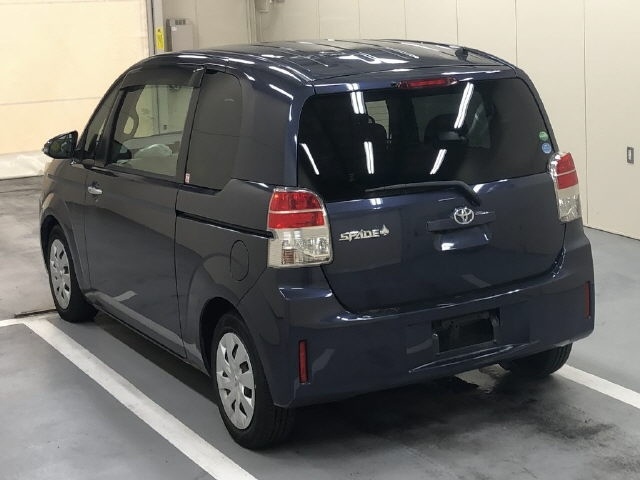 TOYOTA SPADE