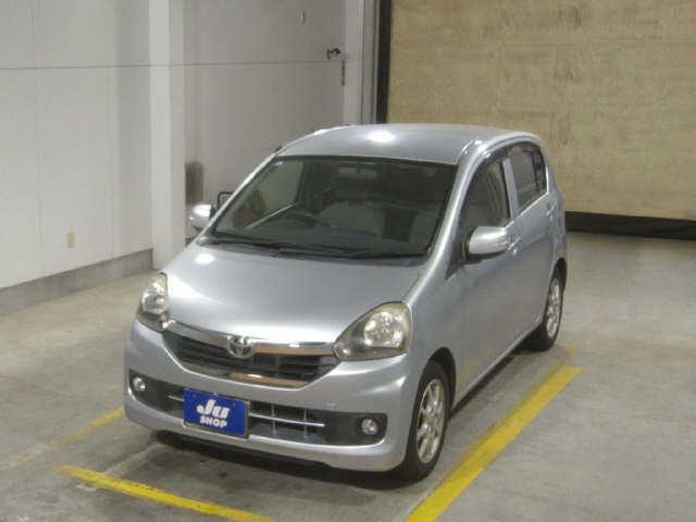 TOYOTA PIXIS EPOCH
