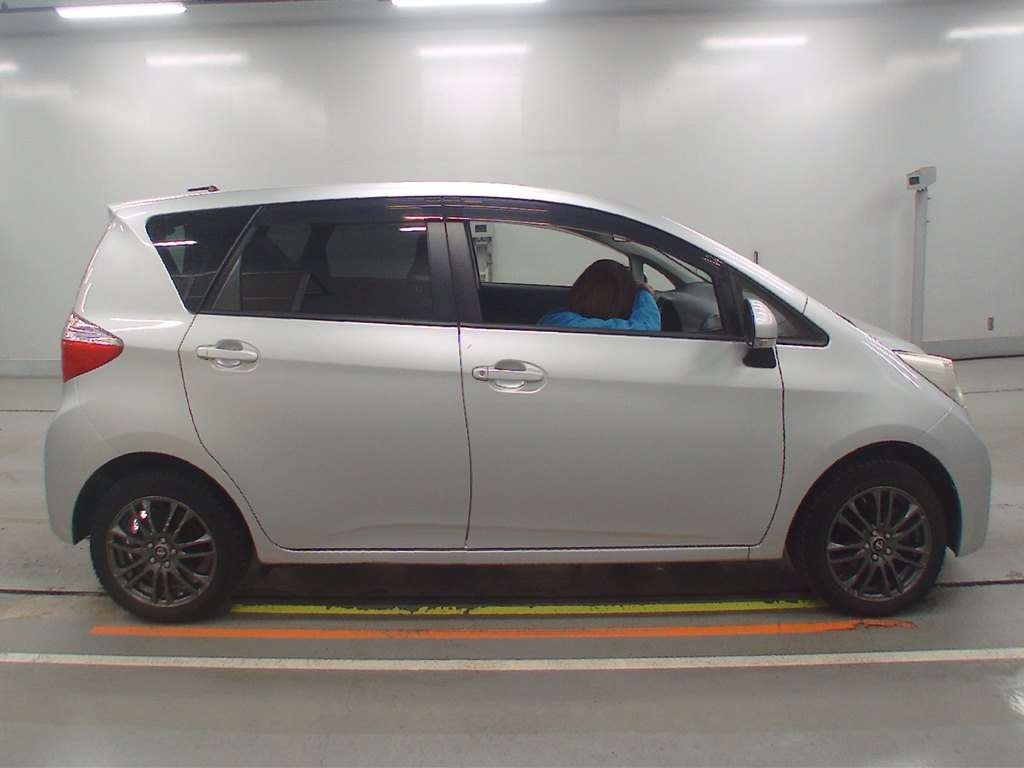 TOYOTA RACTIS