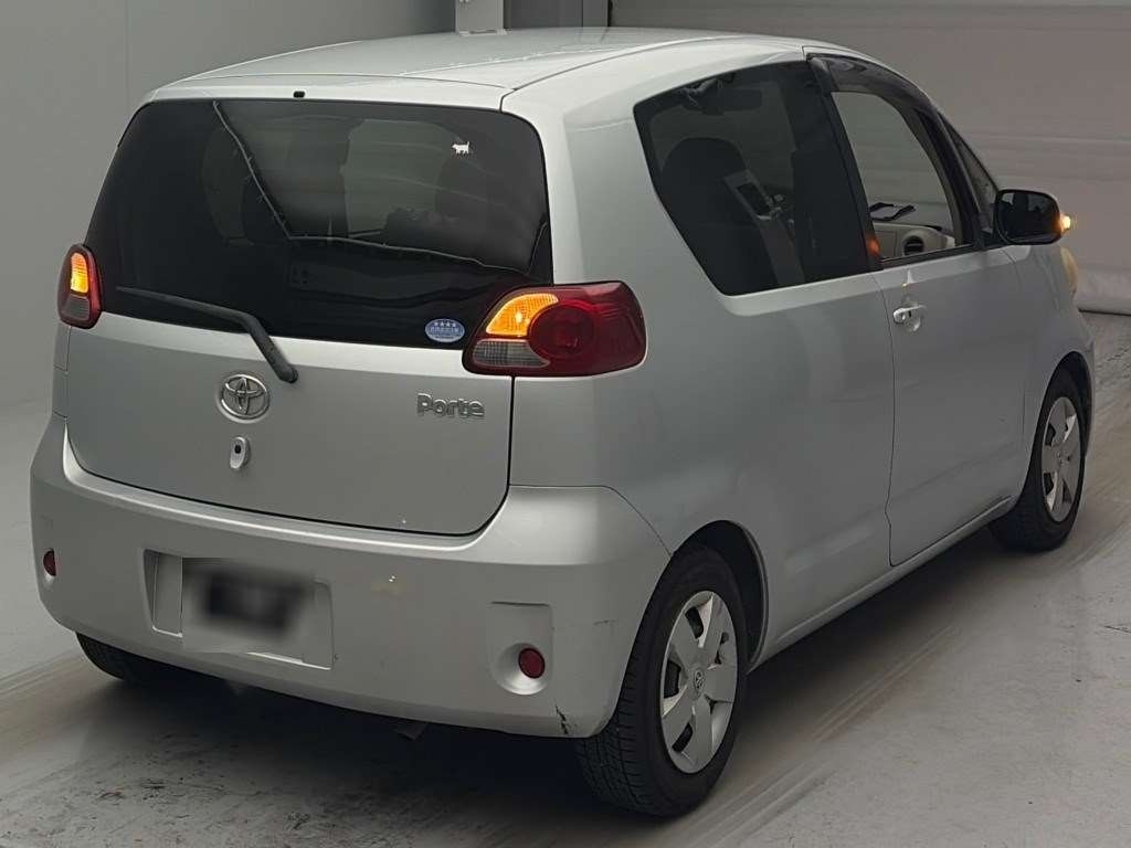 TOYOTA PORTE