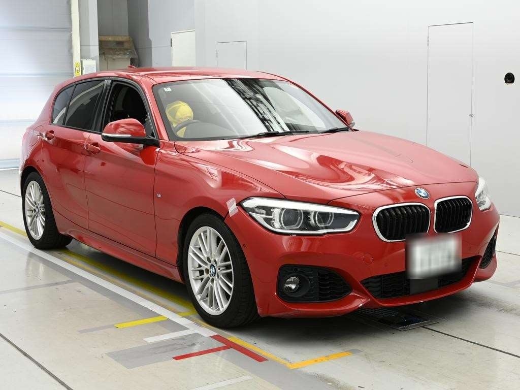 BMW 1-SERIES