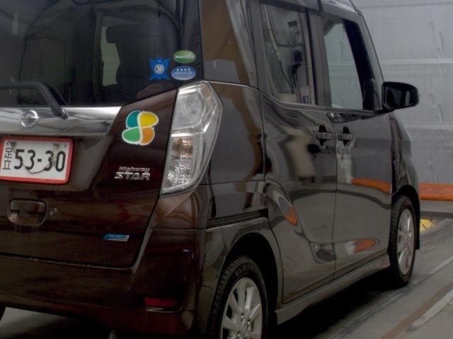 NISSAN DAYZ ROOX