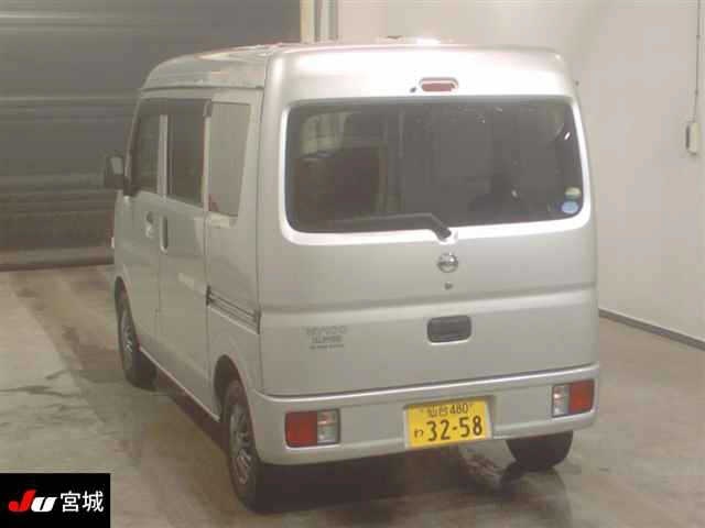 NISSAN NV100 CLIPPER