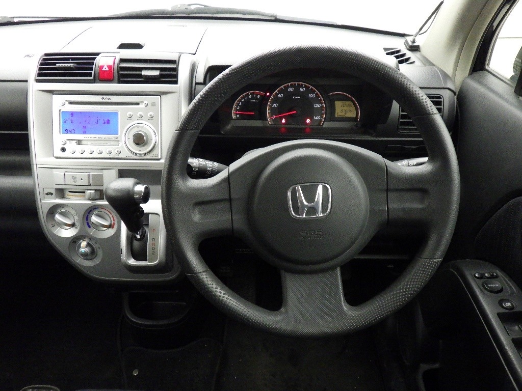 HONDA ZEST