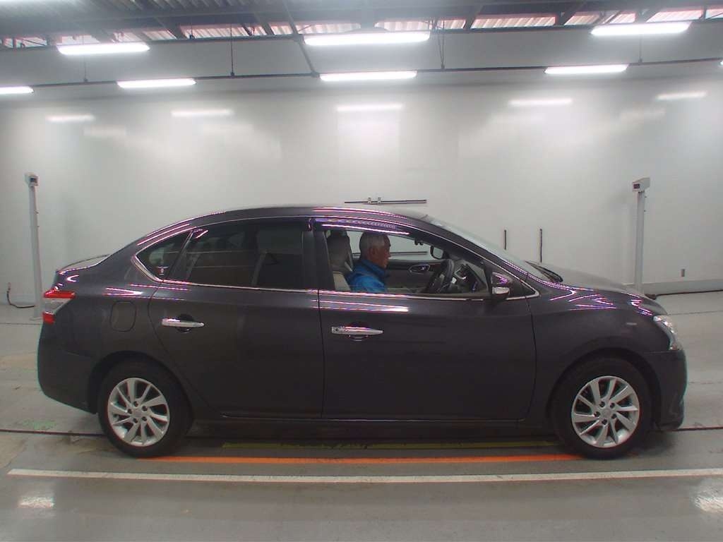 NISSAN SYLPHY