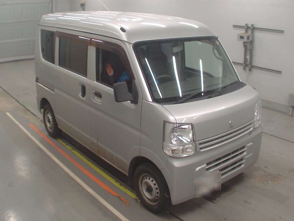 MITSUBISHI MINICAB