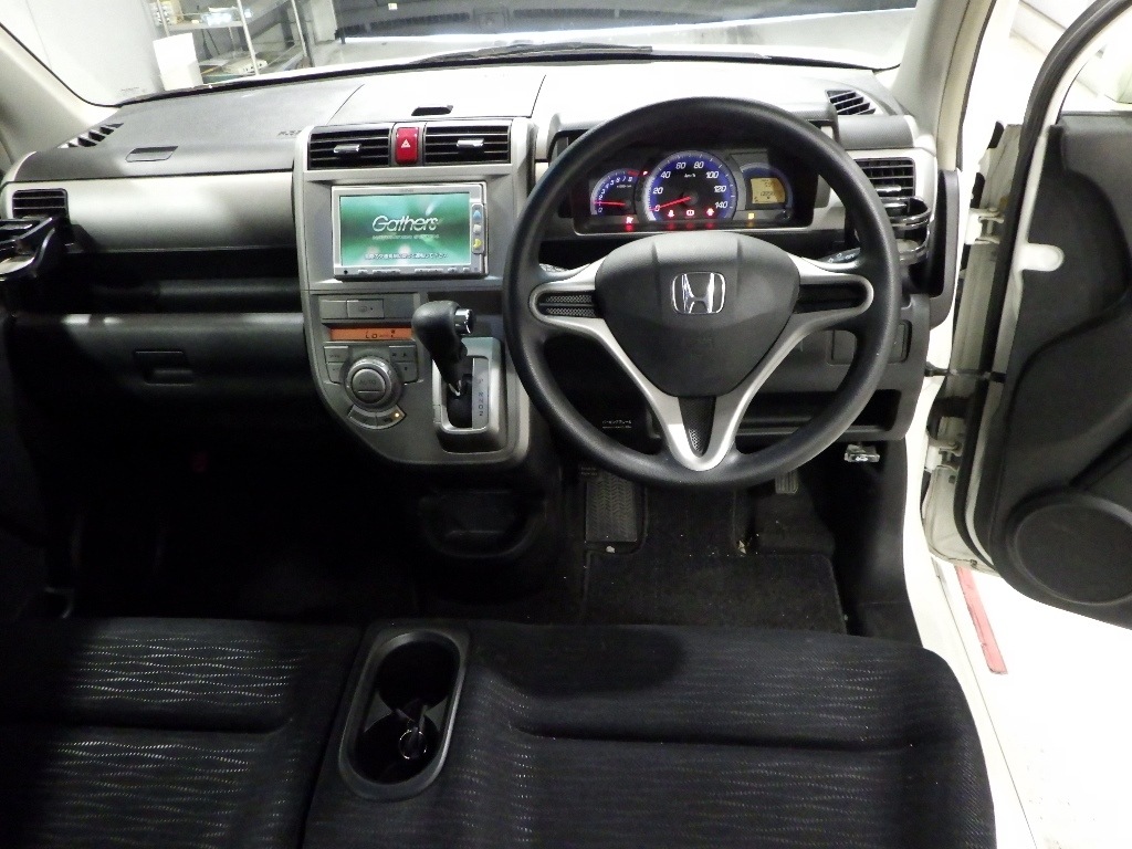 HONDA ZEST