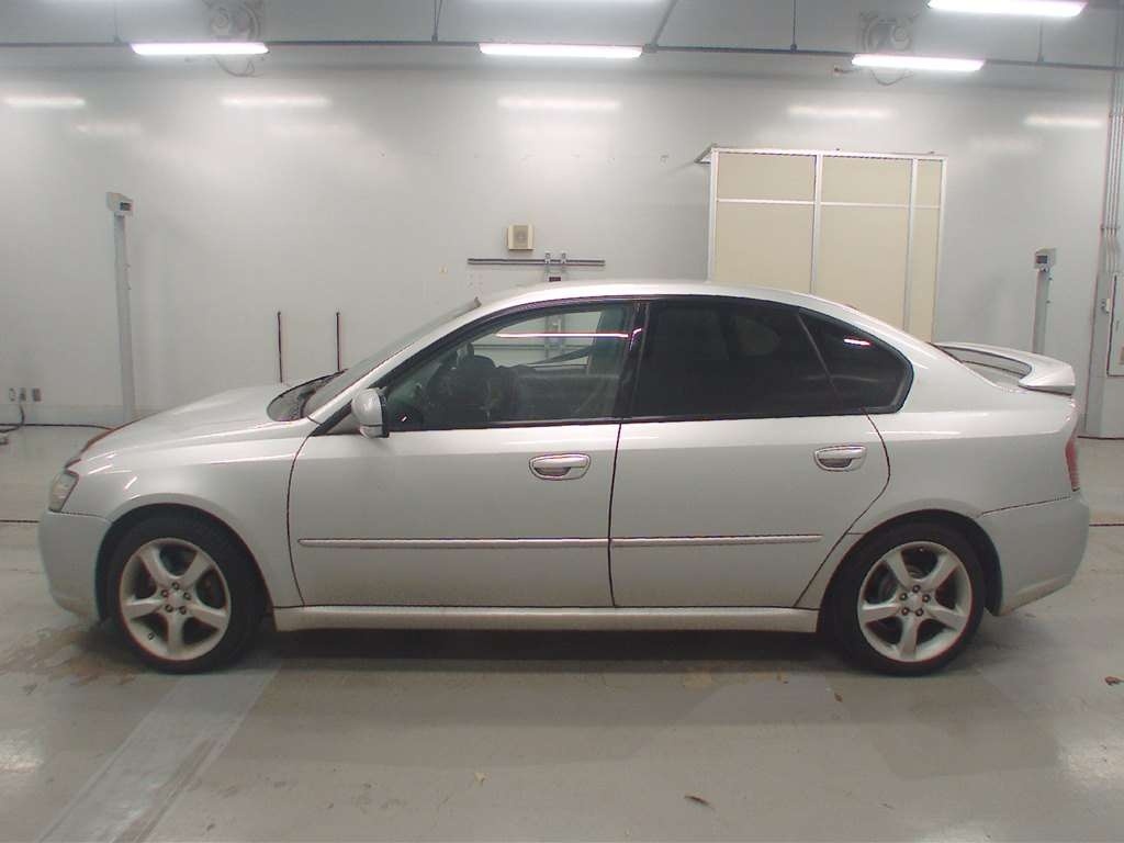 SUBARU LEGACY B4
