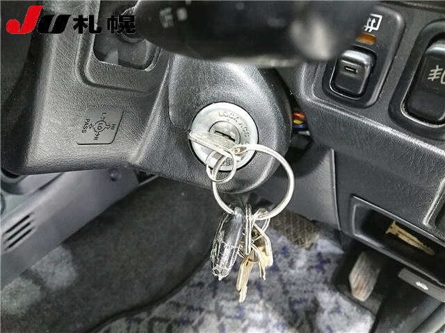 DAIHATSU TERIOS KID
